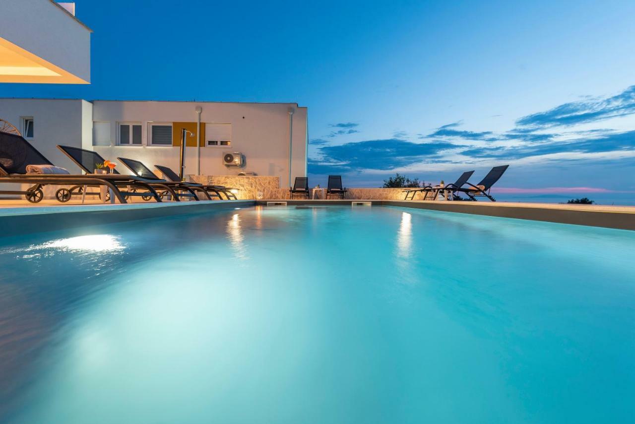 Adris 2 Luxury Modern Apartment With A Pool Novalja Exterior foto